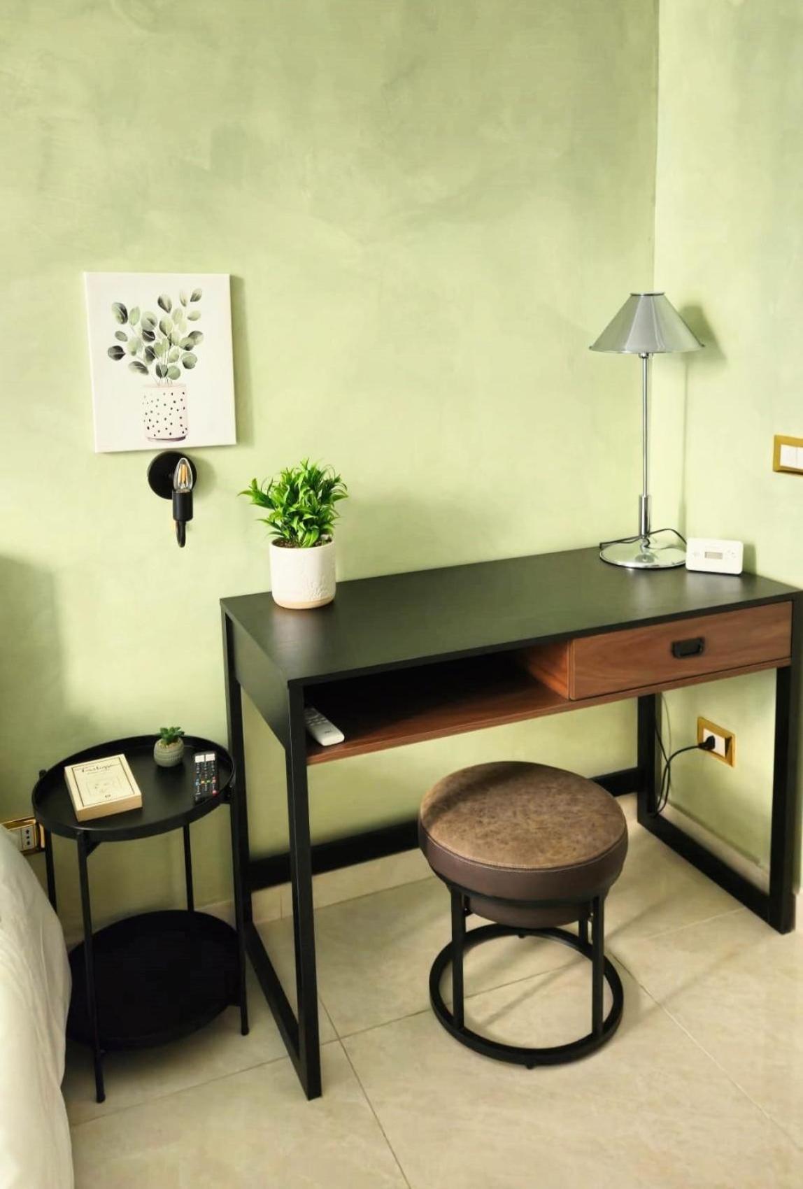 Apartment Boulevard